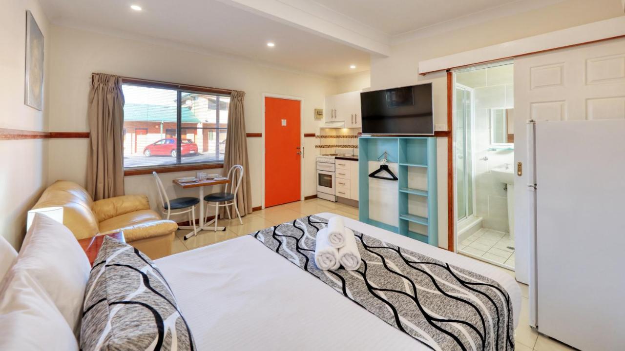 Across Country Motor Inn Dubbo Buitenkant foto