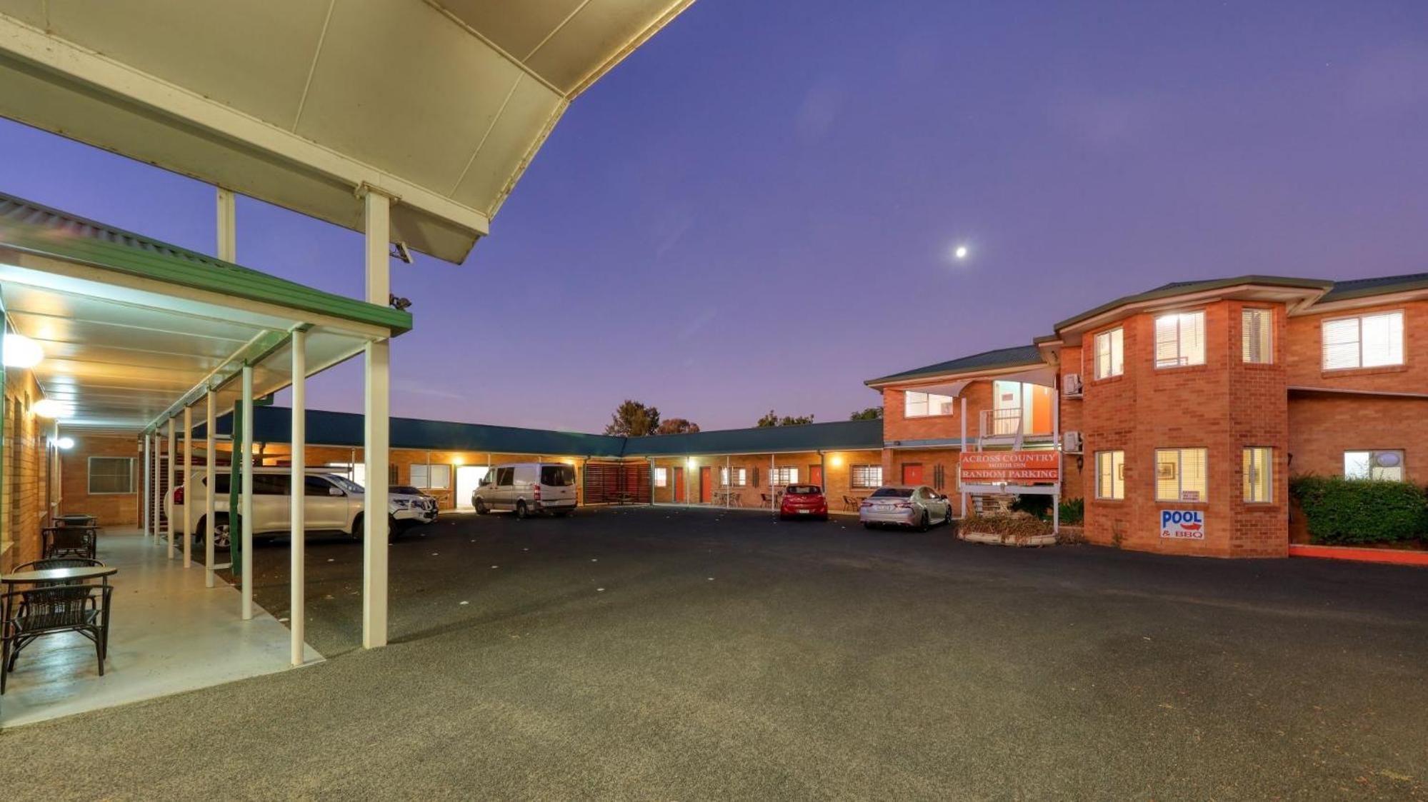 Across Country Motor Inn Dubbo Buitenkant foto